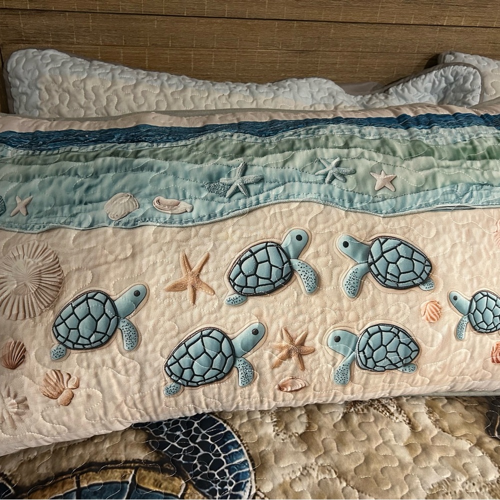 Sea Turtle Quilted Bedspread in Blue and Tan - Picture 9 of 14